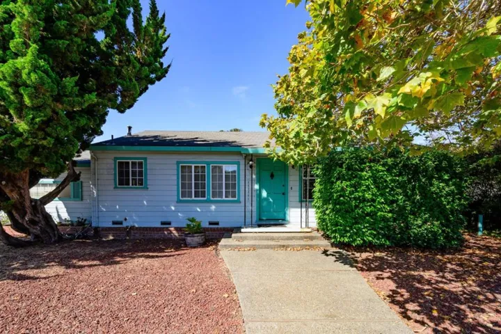1551 30th Avenue, Santa Cruz, California 95062