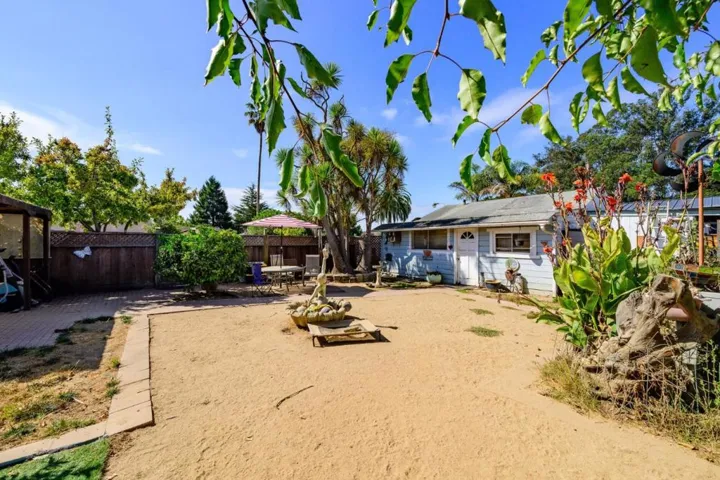 1551 30th Avenue, Santa Cruz, California 95062