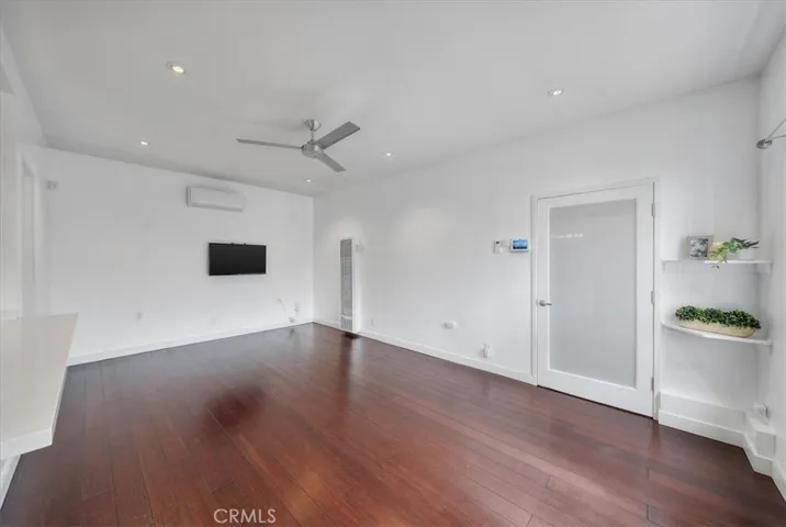 744 1/2 Flower Avenue, Venice, California 90291