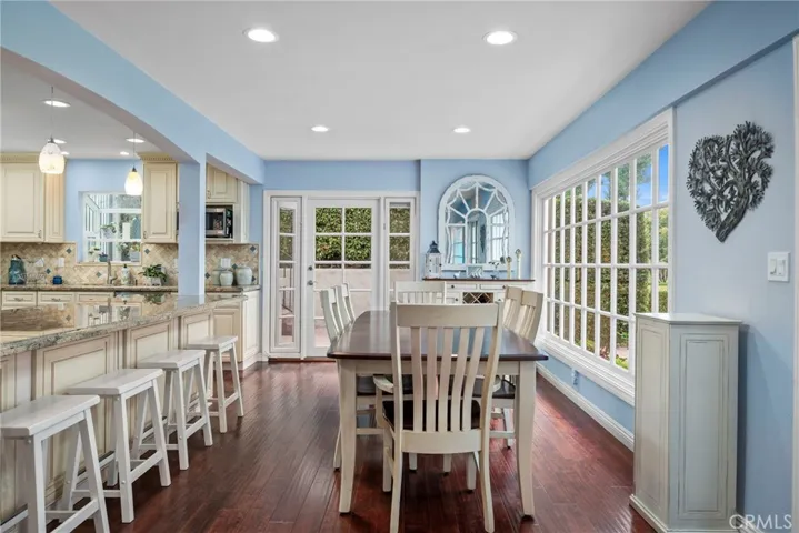 2038 Vista Cajon, Newport Beach, California 92660