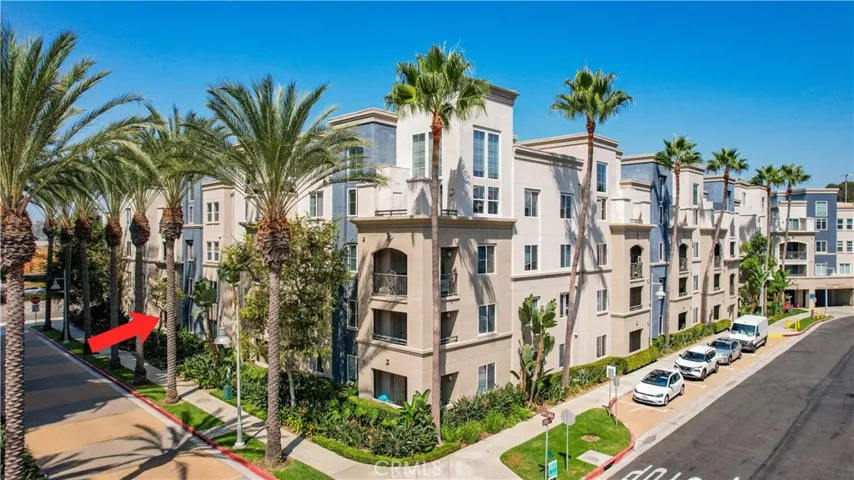 1116 Scholarship, Irvine, California 92612