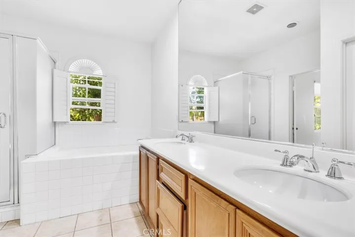 45 Walbert Lane, Ladera Ranch, California 92694
