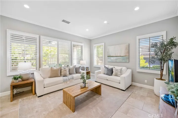Open floor plan great room flows into kitchen & conservatory