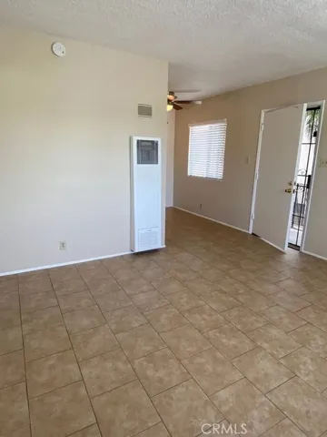 1036 Chestnut Avenue, Long Beach, California 90813