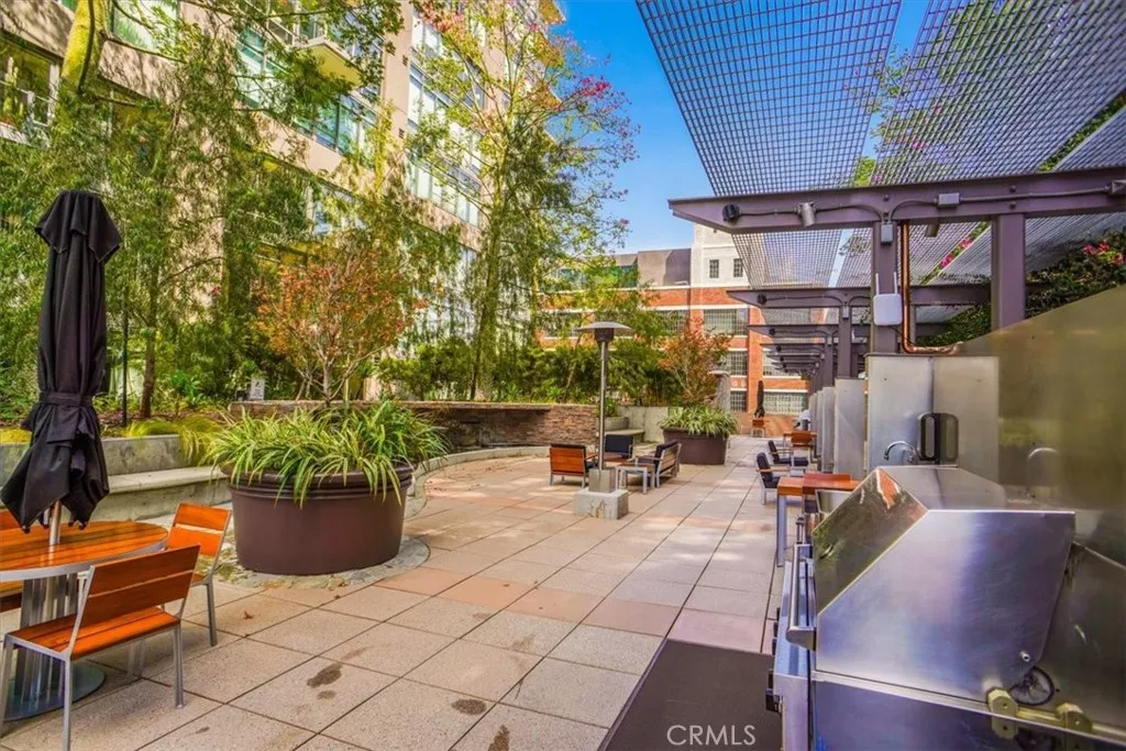 1100 S Hope Street 1507, Los Angeles, California 90015 home-pic-10