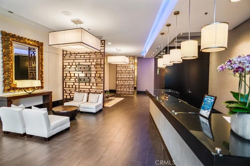 1100 S Hope Street 1507, Los Angeles, California 90015 home-pic-1