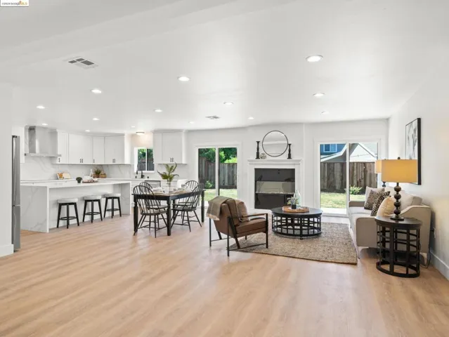 106 Lorenzo Dr, Pleasant Hill, California 94523