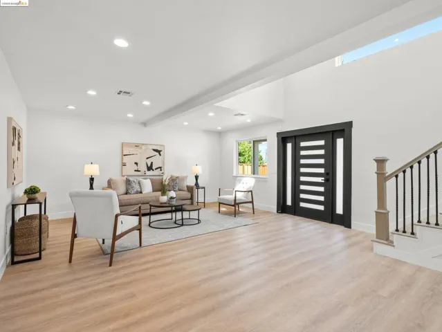 106 Lorenzo Dr, Pleasant Hill, California 94523