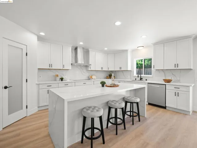 106 Lorenzo Dr, Pleasant Hill, California 94523