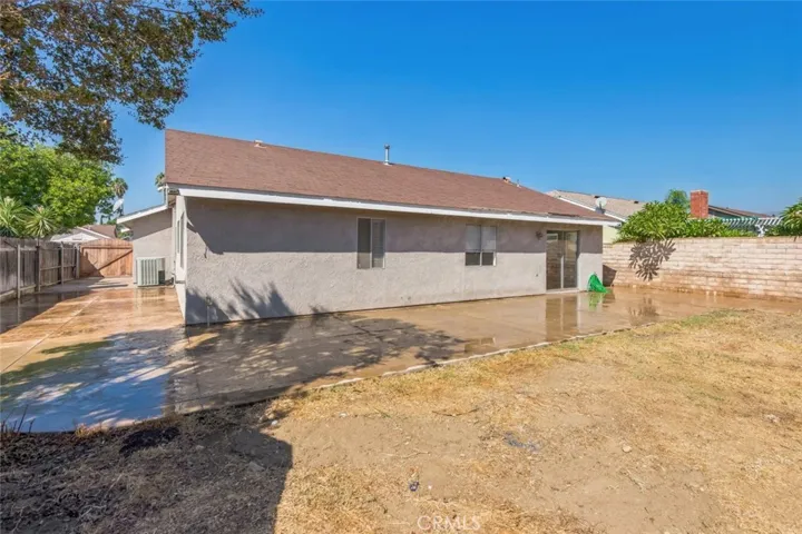 2017 South Oakland Avenue, Ontario, California 91762