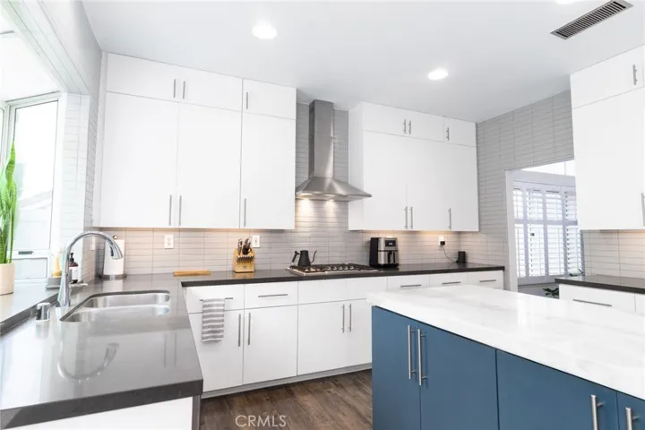 4707 Marblehead Bay Drive, Oceanside, California 92057