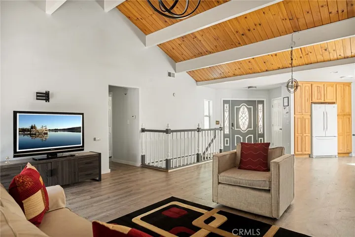 30951 Wild Oak Drive, Running Springs, California 92382