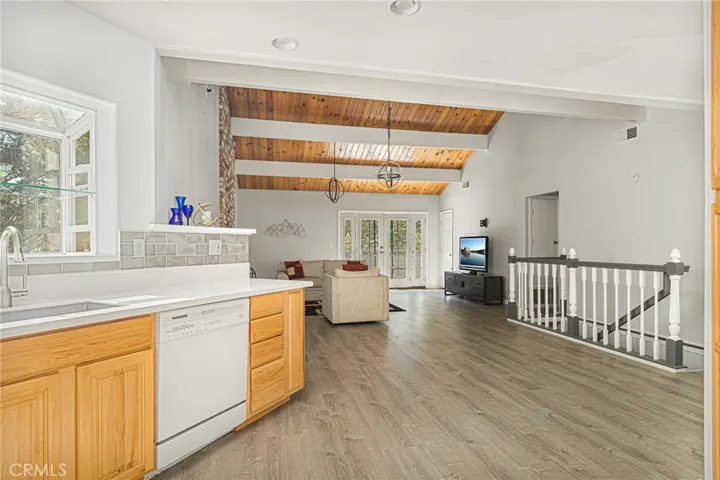 30951 Wild Oak Drive, Running Springs, California 92382