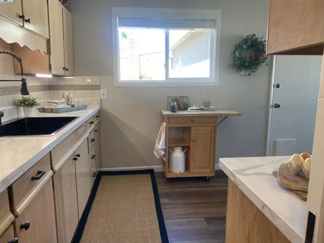 16185 Via Del Robles, San Lorenzo, California 94580