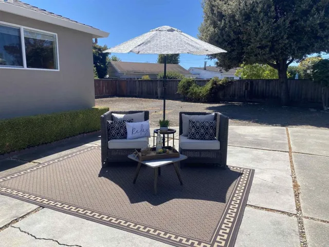 16185 Via Del Robles, San Lorenzo, California 94580