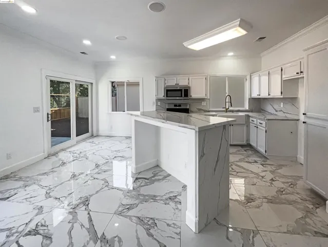504 Chelsea Xing, San Jose, California 95138