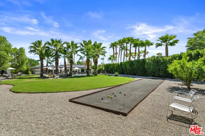 165 S Avenida Elenora, Palm Springs, California 92262
