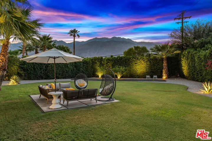 165 S Avenida Elenora, Palm Springs, California 92262