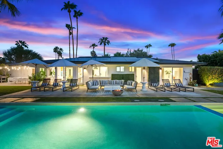 165 S Avenida Elenora, Palm Springs, California 92262