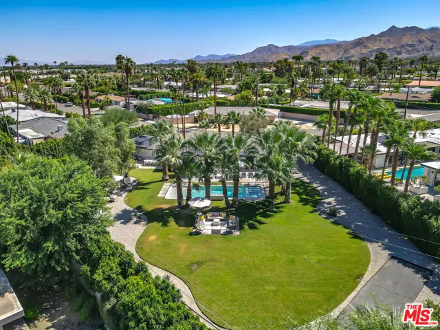 165 S Avenida Elenora, Palm Springs, California 92262