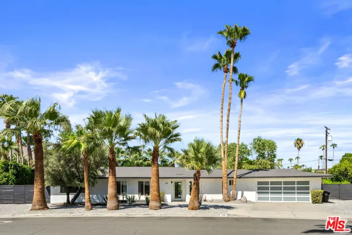165 S Avenida Elenora, Palm Springs, California 92262