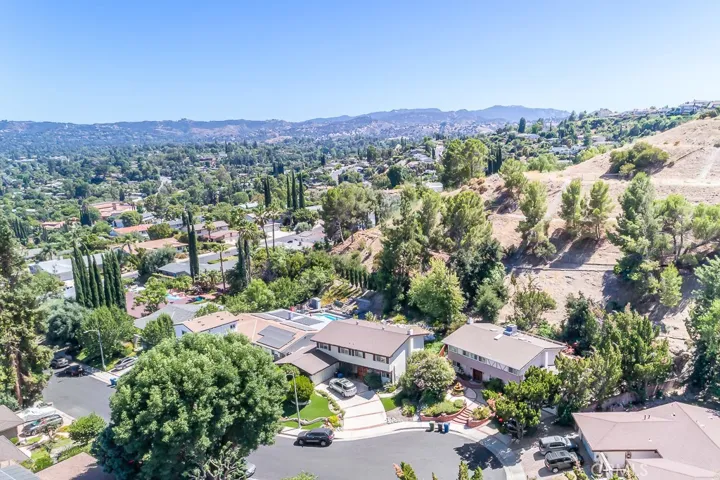 6439 Antigua Place, West Hills, California 91307