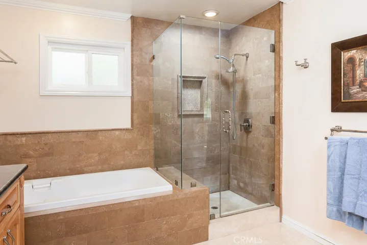 6439 Antigua Place, West Hills, California 91307