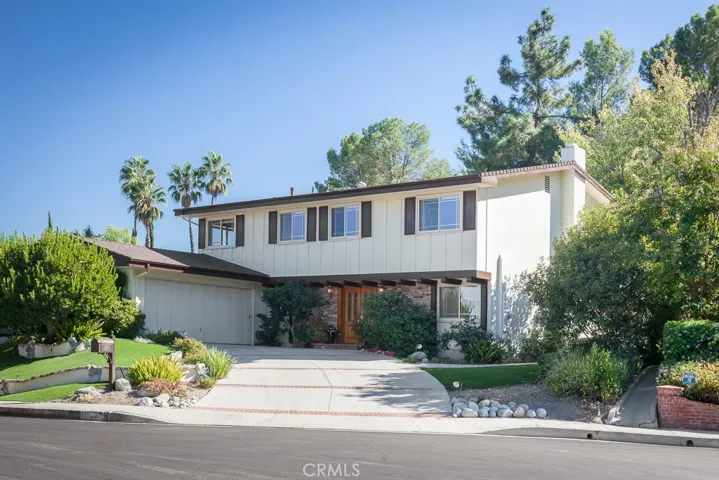 6439 Antigua Place, West Hills, California 91307