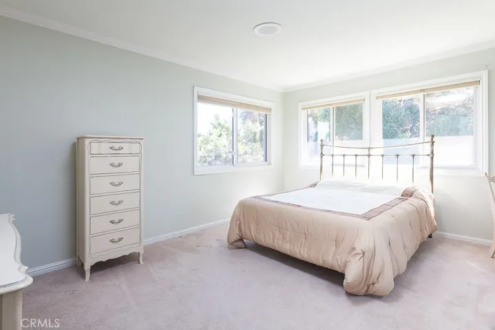 6439 Antigua Place, West Hills, California 91307