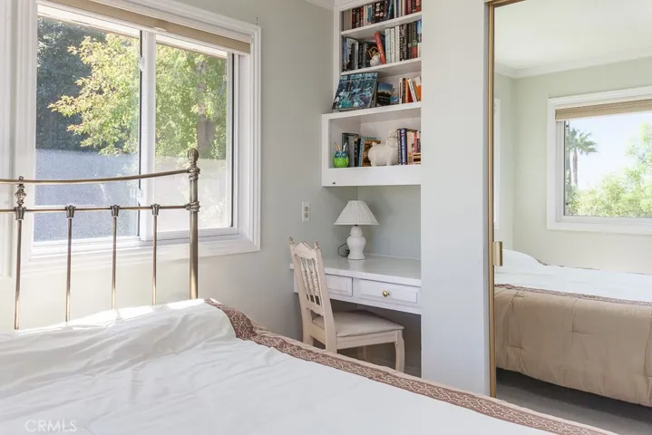 6439 Antigua Place, West Hills, California 91307