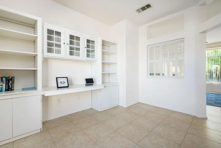 36-web-or-mls-SB_Waterford_0924_036