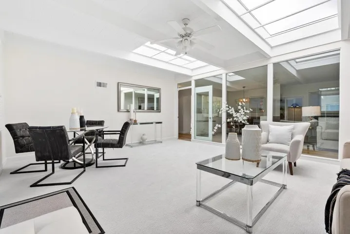 1825 Chestnut Street, San Carlos, California 94070