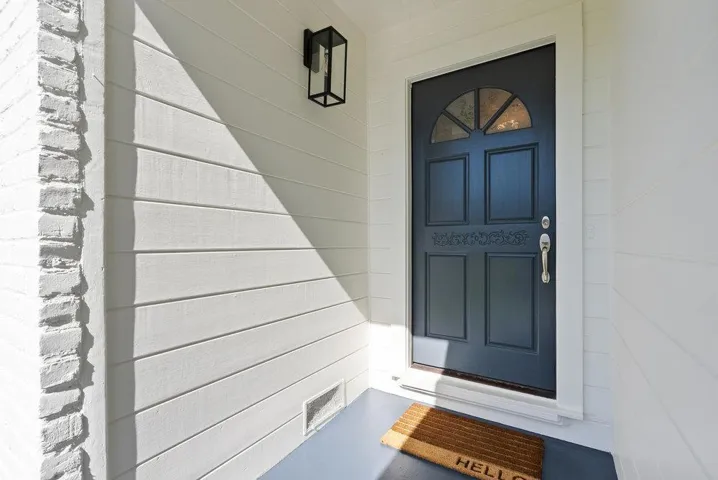 1825 Chestnut Street, San Carlos, California 94070