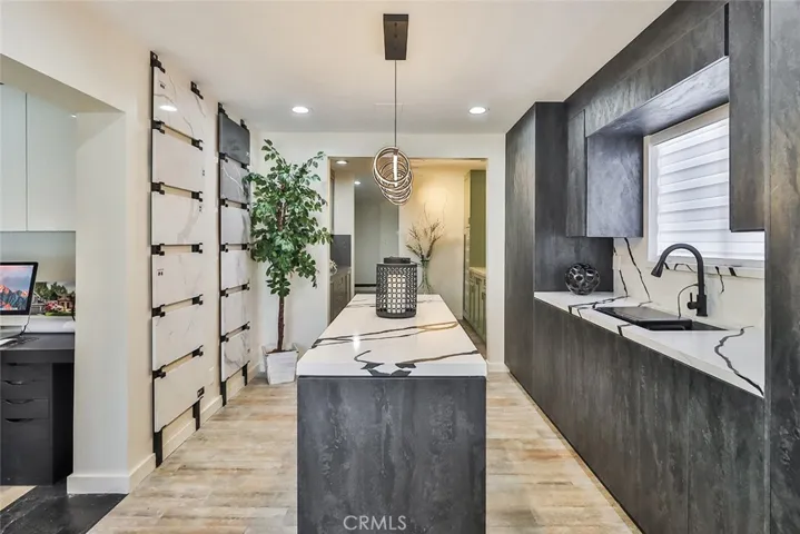 11644 Ventura Boulevard, Studio City, California 91604