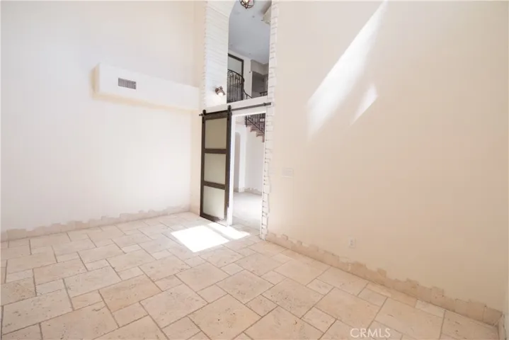 3229 Hillock Drive, Los Angeles, California 90068