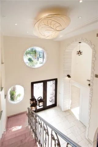3229 Hillock Drive, Los Angeles, California 90068