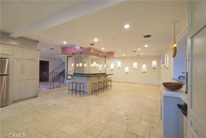 3229 Hillock Drive, Los Angeles, California 90068