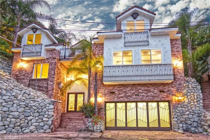 3229 Hillock Drive, Los Angeles, California 90068