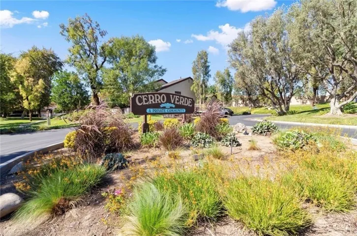 17517 Cerro Vista Drive, Yorba Linda, California 92886