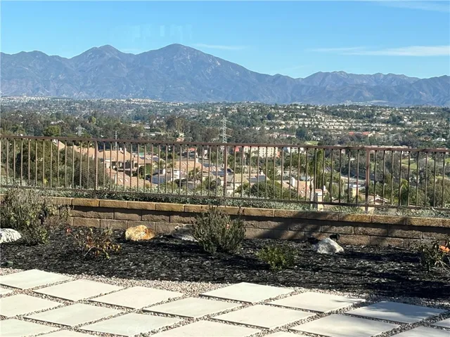 View of Saddleback Mountain and Saddleback Valley