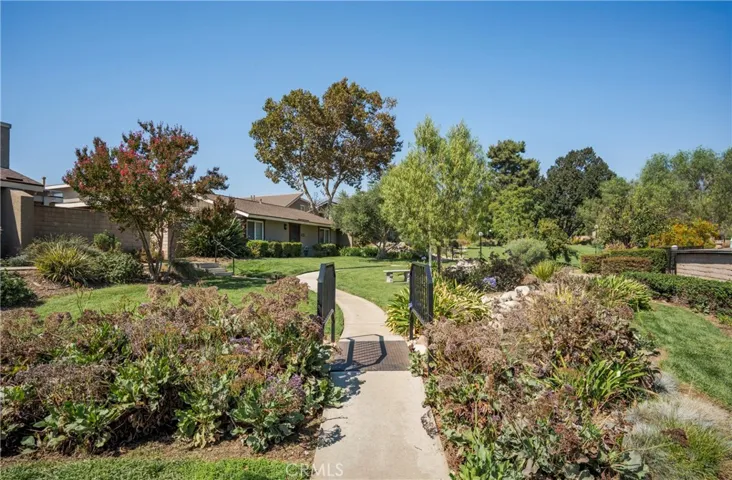 1635 Carmel Circle W, Upland, California 91784