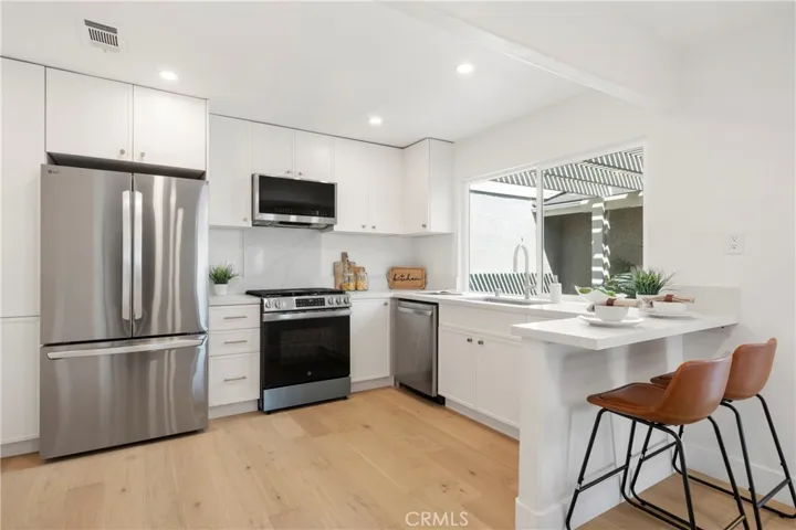 1635 Carmel Circle W, Upland, California 91784