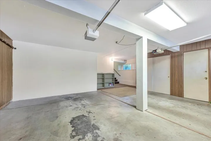 140 Sand Hill Circle, Menlo Park, California 94025