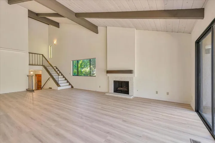 140 Sand Hill Circle, Menlo Park, California 94025