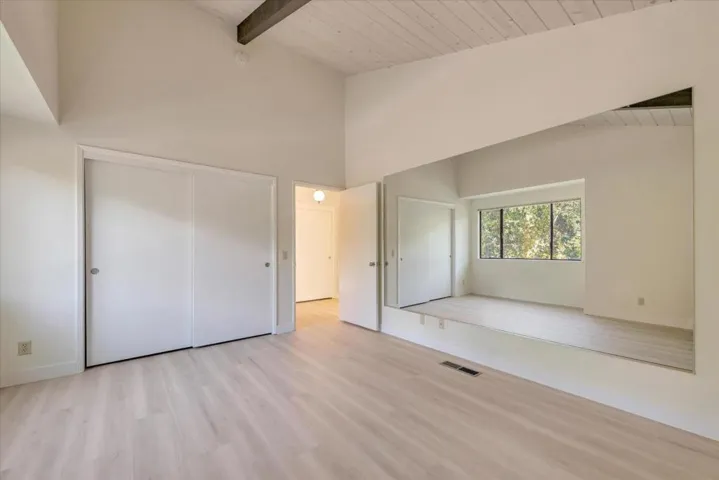 140 Sand Hill Circle, Menlo Park, California 94025