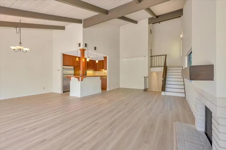 140 Sand Hill Circle, Menlo Park, California 94025
