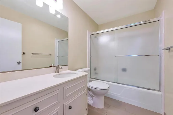 140 Sand Hill Circle, Menlo Park, California 94025