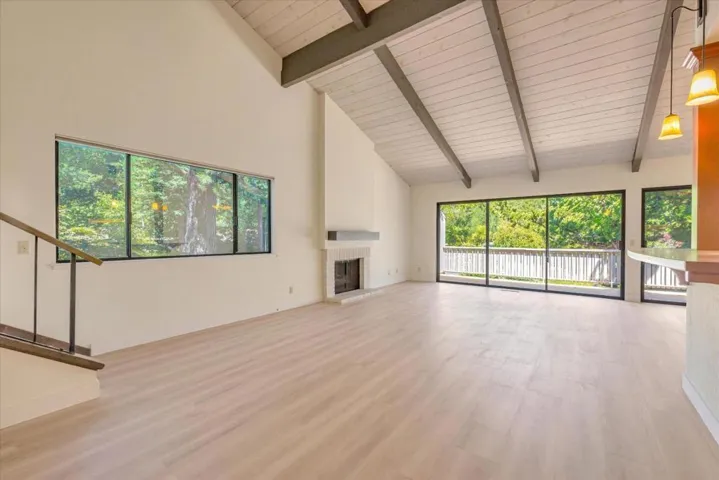 140 Sand Hill Circle, Menlo Park, California 94025