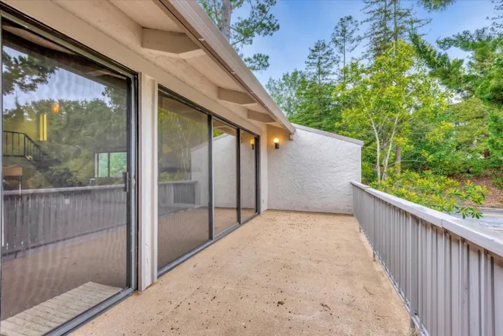 140 Sand Hill Circle, Menlo Park, California 94025