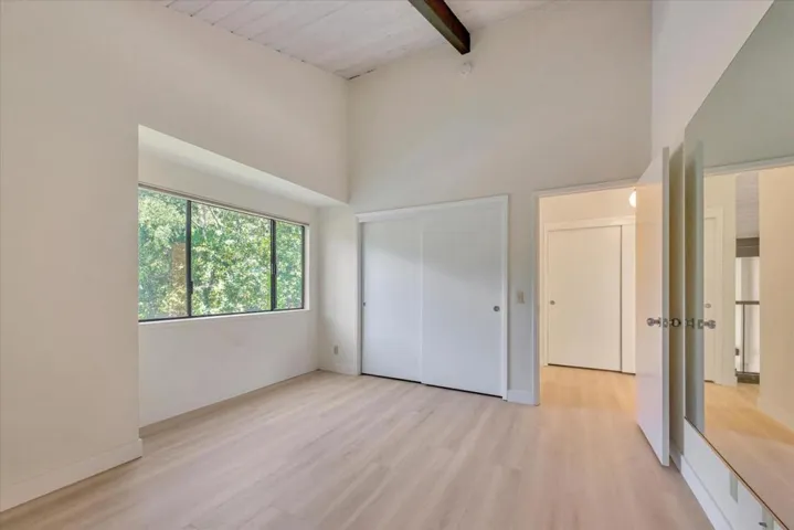 140 Sand Hill Circle, Menlo Park, California 94025